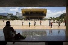 Reconstruyendo Medellin