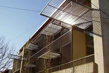 Edificio 3 de febrero, San Isidro