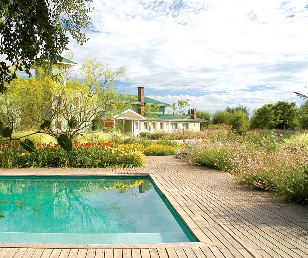 de cara al Paraná - Estudio Barzi-Casares