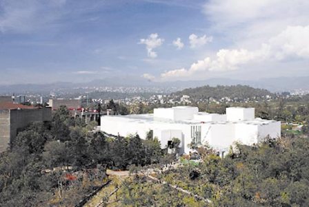 Vista - Del conjunto (MUAC), desde el Noreste