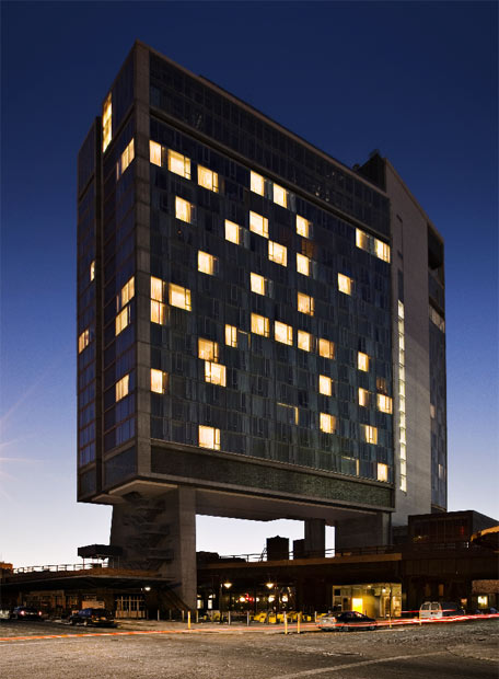 hotelstandard_20090424elpepitdc_1 Vista del nuevo hotel de la cadena Standard.