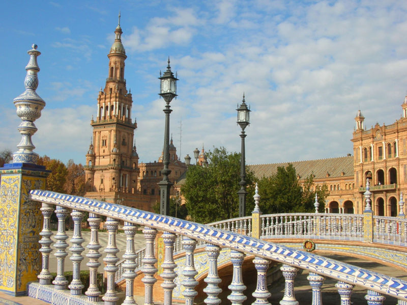 Vista de la torre norte, Plaza de España (Sevilla, Andalucía)