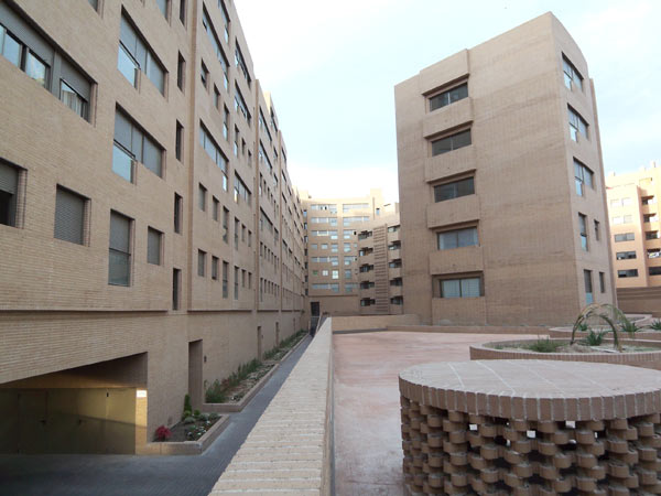 El Águila Alcatel, de Ezquiaga y Salmona, en el distrito de Arganzuela de Madrid.