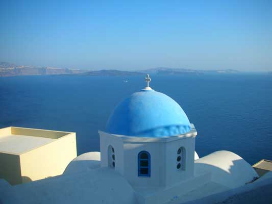 Santorini:  La arquitectura blanca es típica del Mediterráneo.  Archivo 20minutos.es