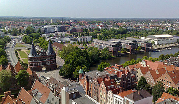 La entrada de la ciudad hanseática y sus alrededores