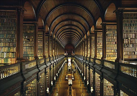 Biblioteca del Trinity College, Dublín (Irlanda)  Ahmet Ertug