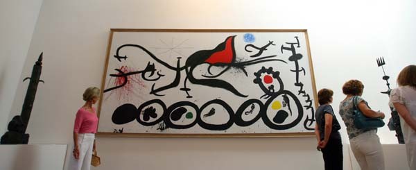 Obra expuesta en la muestra Miró y su Jardín, en Saint-Paul-de-Vence Foto:AFP