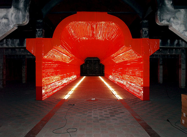 Instalación de Marlon de Azambuja