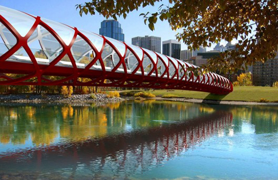 Santiago Calatrava’s Peace Bridge