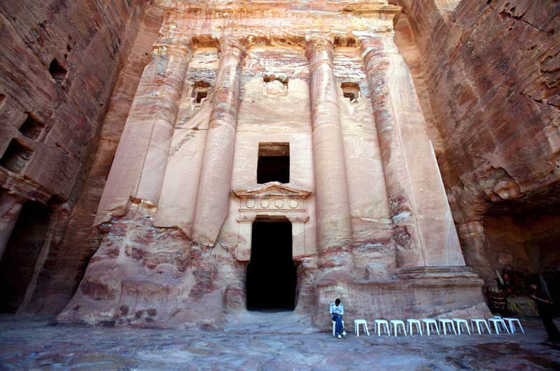 Petra, Jordania - Célebre:  Patrimonio de la Humanidad desde 1985. (AP)