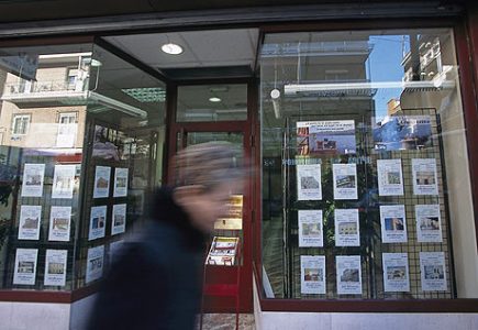 Inmobiliaria_1254166690_0 Imagen de una inmobiliaria. | Antonio Heredia