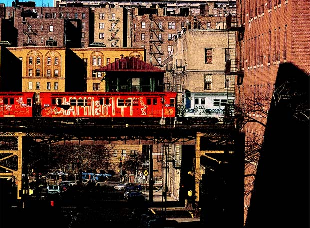 Pájaro rojo en el Bronx  Jon Naar es fotógrafo y uno de los primeros escritores que se interesó por la cultura del graffiti. 