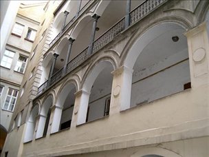 praga-conmemora-la-estancia-del-astronomo-aleman-kepler-en-la-ciudad$304x228