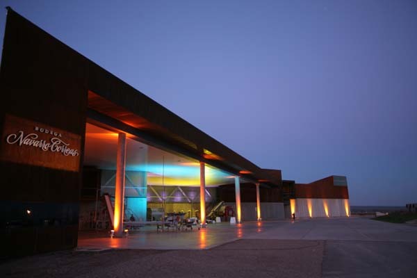 El estudio AFT proyectó la segunda bodega de Navarro Correas en Mendoza.