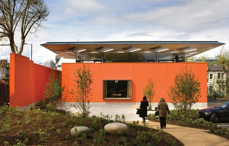 Maggie's Centre London by Rogers Stirk Harbour and Partners has won the 2009 Stirling Prize.