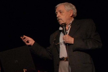 El arquitecto uruguayo Carlos A. de Mattos explica los nuevos desafíos que plantea la expansión horizontal de las ciudades