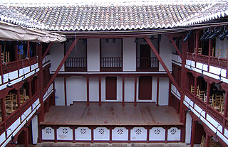 Corral de Comedias de Almagro Corral de comedias de Almagro, el único que se conserva en España tal como era en el siglo XVII.