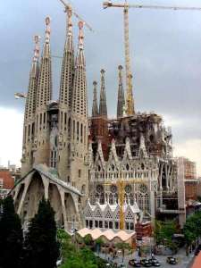 Las obras continúan en la Sagrada Familia de Barcelona. Foto: 20minutos.es