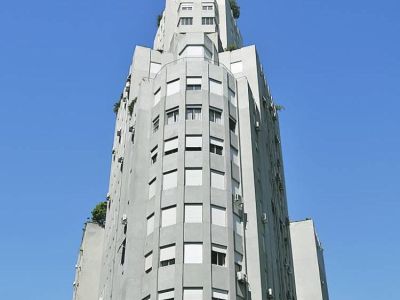 alturas-Retiro_CLAIMA20100622_0018_8 Foto: Clarín.com, Suplemento ARQ