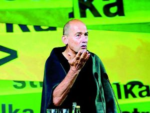 IMAGINACIÓN. KOOLHAAS PIDE CREATIVIDAD PARA HACER QUE LO QUE SE PRESERVA PUEDA MANTENERSE VIVO, A LA VEZ QUE EVOLUCIONA. Foto: Clarín.com, Arquitectura