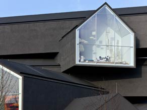 Detalle de la VitraHaus - Vitra Campus