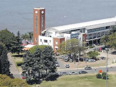 Ex Estación Fluvial. Sede rosarina de la 12° Conferencia Internacional de Ciudades y Puertos. Clarín.com, Arquitectura