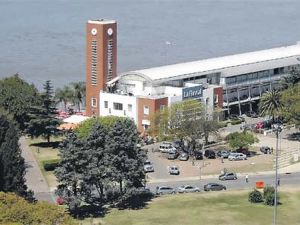 Ex Estación Fluvial. Sede rosarina de la 12° Conferencia Internacional de Ciudades y Puertos. Clarín.com, Arquitectura