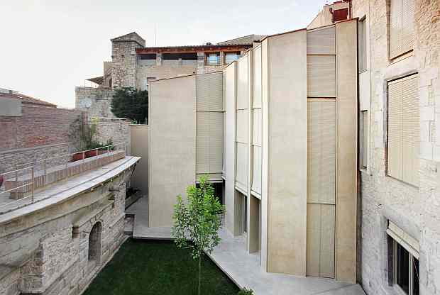 Collage House, ©  José Hevia - Imagen: kit de Prensa Oficial del Premio Mies 2011