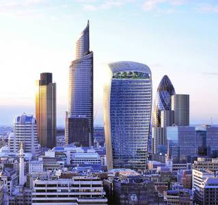 FUTURO SKYLINE LONDINENSE. EL “PINÁCULO” (KPF), EL “WALKIE TALKIE” (VIÑOLY) Y EL “PEPINO” (FOSTER) Clarin.com