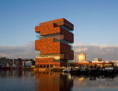 Fachada del nuevo Museo MAS en Amberes - Viajeros Blog