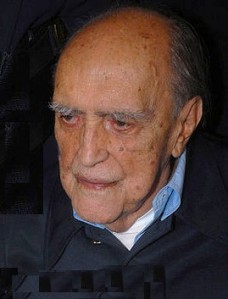 Oscar Ribeiro de Almeida Niemeyer Soares Filho. Wikipedia