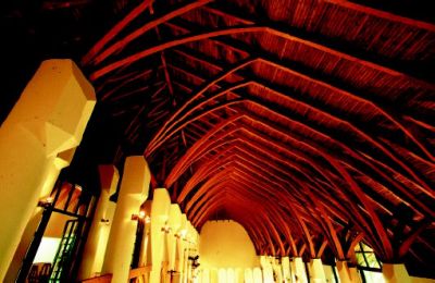 Jászapáti, Kultúrház Jászapáti Cultural Centre (1983) www.makovecz.hu