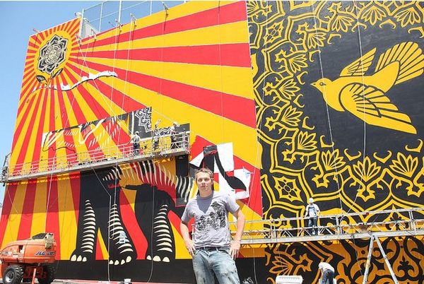 The outdoor murals are a joint project by the artists, the city of West Hollywood and the Museum of Contemporary Art. latimesblogs.latimes.com 