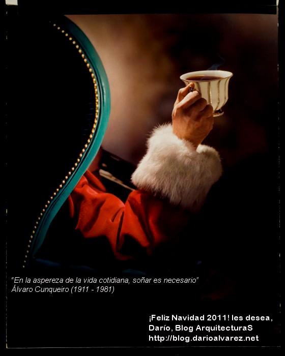 SantaClaus_Coffee_2011_wletters ¡Feliz Navidad 2011! Les desea el Blog ArquitecturaS. ¡Paz!