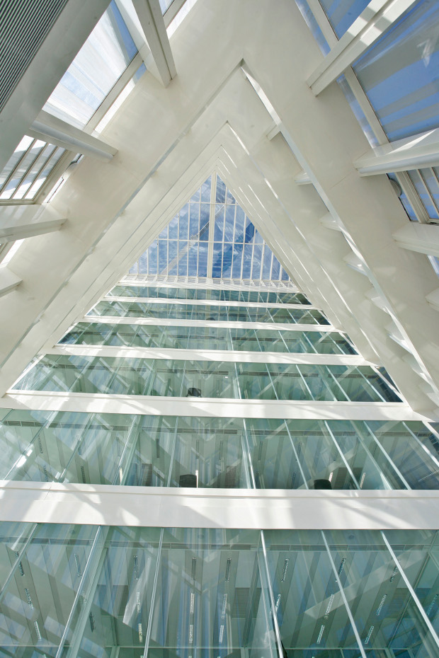 620px_Armstrong_11.TELEFONICA.© Arduino Vannucchi Armstrong_11.TELEFONICA.© Arduino Vannucchi