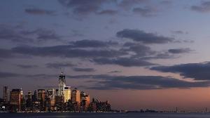 REUTERS Una torre se eleva sobre la zona cero - ABC.es