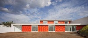 Escuela infantil de Asunción Linares, en Ojos de Salado, Granada. / FAD - ElPais.com