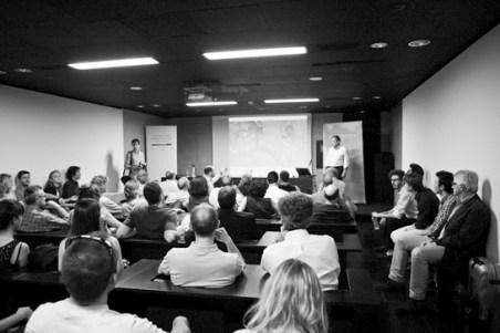 Foto: Cortesía FAS, Instantánea de una de las Sesiones abiertas, esta, con Juan Rodriguez