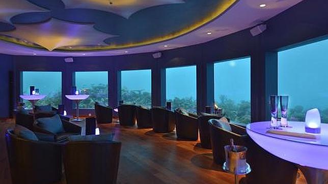 Inauguran la primera discoteca submarina del mundo - ABC.es