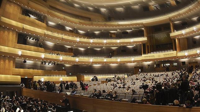 Interior de la sala del Teatro Mariinsky II - El Mariinsky extiende su imperio - ABC.es