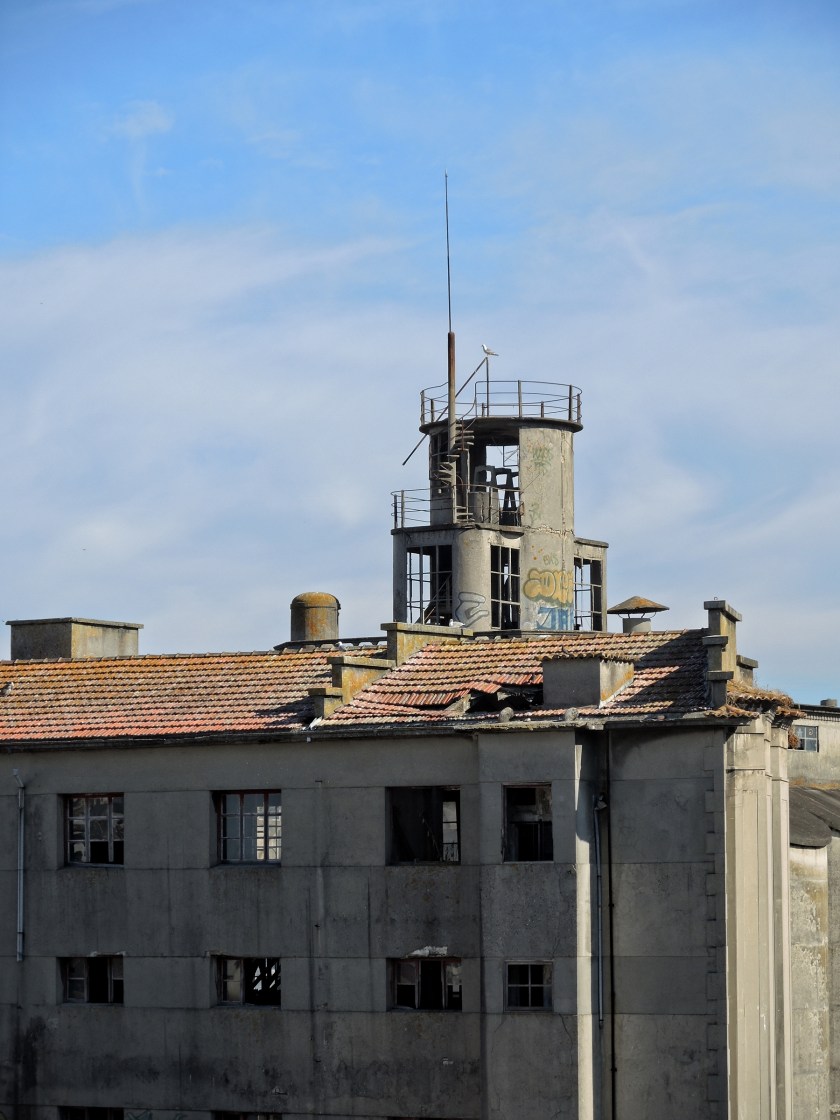 La Panificadora de Vigo, en su estado de abandono actual (Foto: Darío Álvarez, 2016)