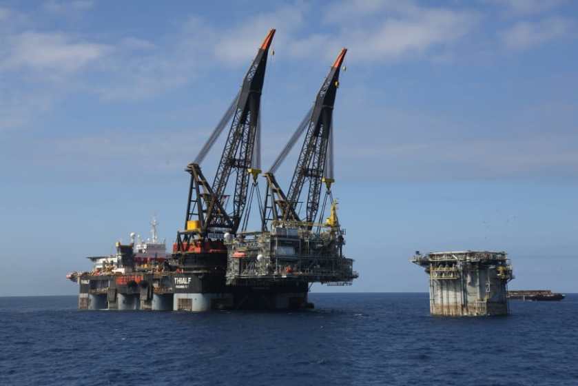 Thialf, actualmente la grúa más poderosa del mundo. Fotografía - fuente: HMC Heerema Marine Contractors.