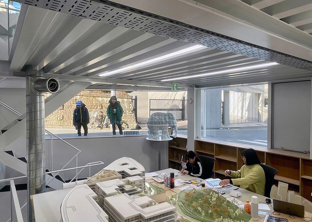 Photo courtesy of Riken Yamamoto & Field Shop ( pritzkerprize.com )